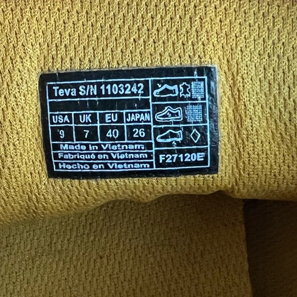 Teva | Highside '84 Mid Sneaker | size 9 - Picture 7 of 8